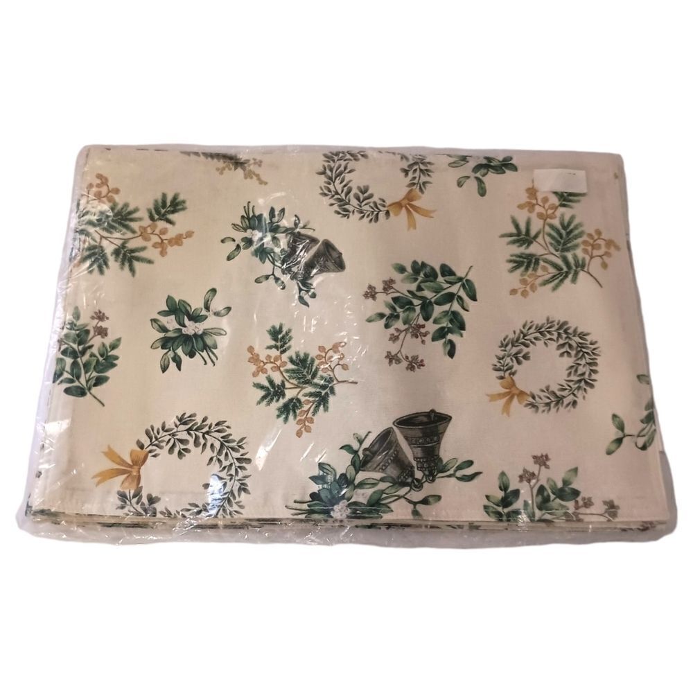 6 MARTHA STEWART Placements Bells Greenery Fabric Christmas Holiday Winter NEW.‎